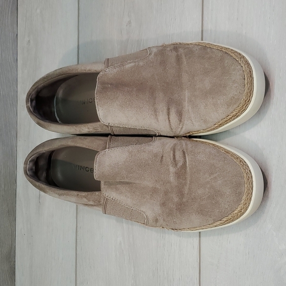 Vince Women Johan Suede Loafer Slip on shoes sz 9M - Picture 4 of 13